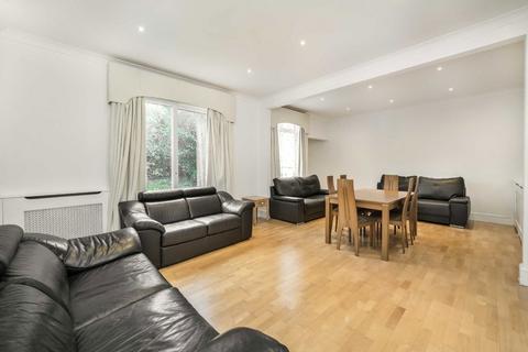 5 bedroom detached house to rent, Station Road, Hendon NW4