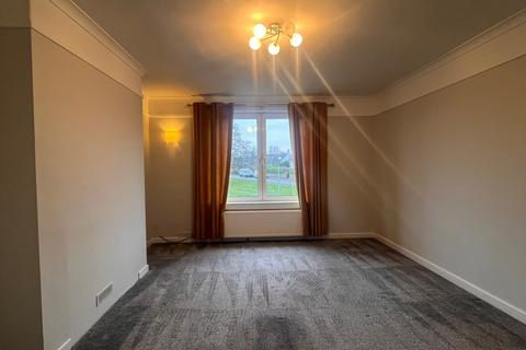 2 bedroom flat to rent, Parkhead Crescent, West Calder EH55