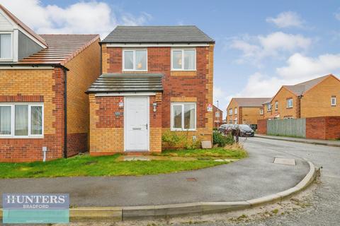 3 bedroom detached house for sale, Turner Grove Bradford, West Yorkshire, BD4 0FG