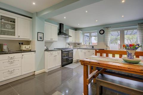 7 First Avenue, Grays, RM20 3JR