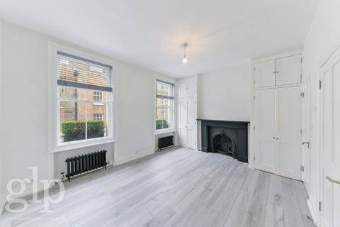 Studio to rent, Monmouth Street, WC2H