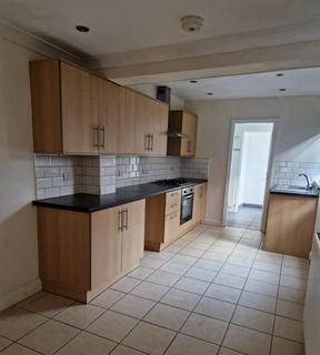 2 bedroom end of terrace house to rent, Parsons Lane, Alford