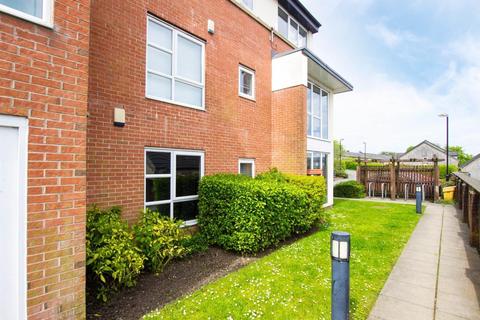 2 bedroom apartment for sale, Ainsworth Close, Darwen, BB3 2UN