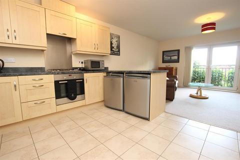 2 bedroom apartment for sale, Ainsworth Close, Darwen, BB3 2UN