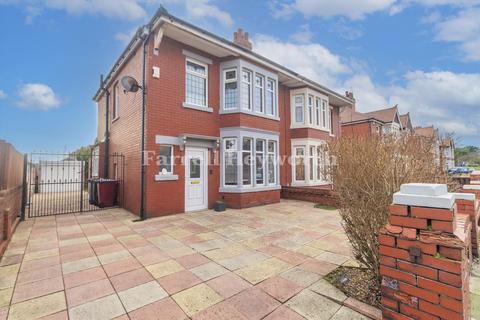 3 bedroom house for sale, St. Martins Road, Blackpool FY4