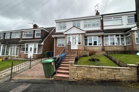 4 bedroom semi-detached house for sale, Lynmouth Close, Oldham OL9