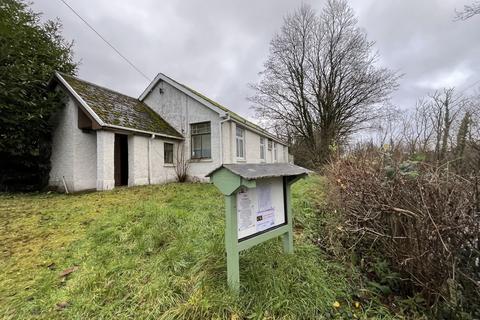 Detached house for sale, Llandyfan, Ammanford, Carmarthenshire.