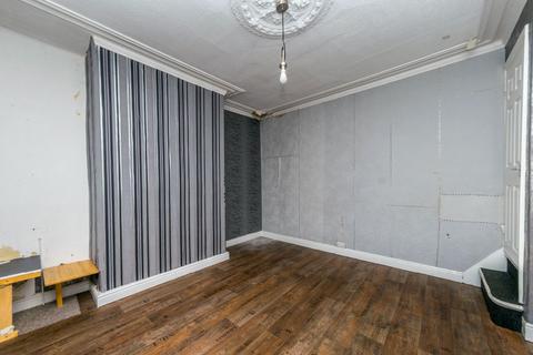 5 Dobson Terrace, Leeds, LS11 5PB
