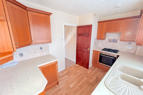 3 bedroom terraced house to rent, Brockwell Close, Blaydon-on-Tyne NE21