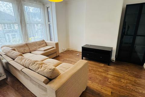 undefined, Mount Pleasant Road, Tottenham, N17