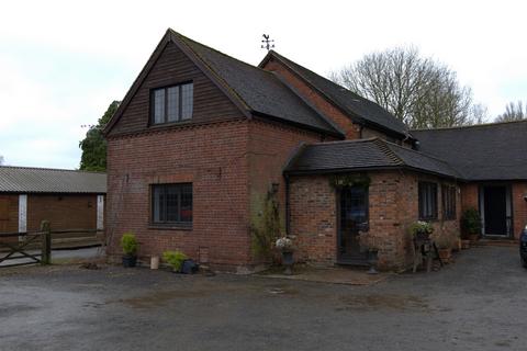 1 bedroom barn conversion to rent, Tanyard Farm Stables, Hadlow Road, TN9