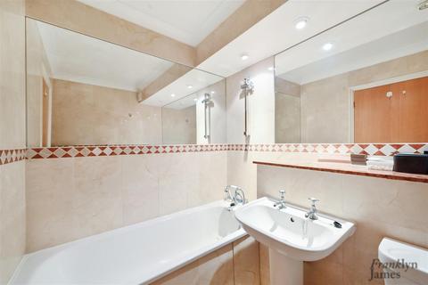 2 bedroom house for sale, Burrells Wharf Square, London, E14