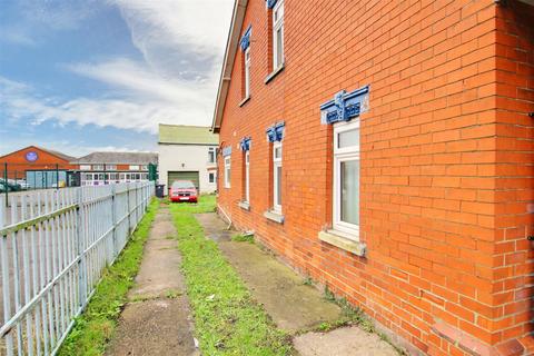 3 bedroom detached bungalow for sale, High Street, Mablethorpe LN12