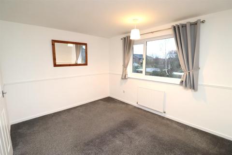 2 bedroom semi-detached house to rent, Kinross Way, Hinckley LE10