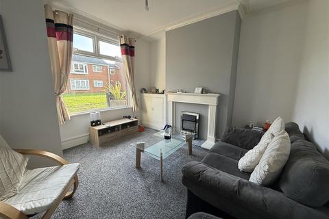 2 bedroom terraced house for sale, Lock Street, Darlington