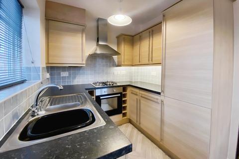 2 bedroom flat to rent, Badger Road, West Timperley, Altrincham, Cheshire, WA14