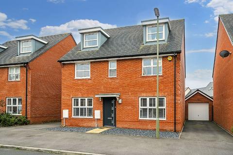 5 bedroom detached house for sale, Skein Road, Andover, SP11 6WX