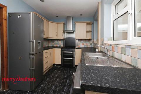 3 bedroom semi-detached house for sale, Browning Road, East Herringthorpe, Rotherham