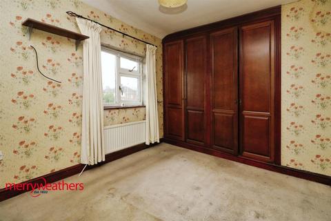 3 bedroom semi-detached house for sale, Browning Road, East Herringthorpe, Rotherham