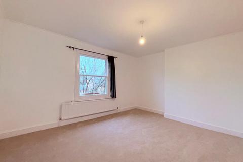 1 bedroom apartment to rent, Ewell Road,  Surbiton,  KT6