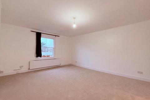 1 bedroom apartment to rent, Ewell Road,  Surbiton,  KT6