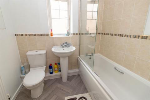 2 bedroom apartment for sale, Sanderson Villas, Tyne and Wear NE8