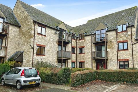 2 bedroom apartment for sale, 18 Langdale Gate, Witney OX28