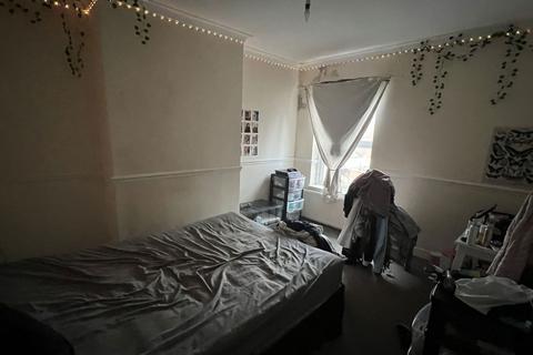 3 bedroom terraced house for sale, Royston Avenue, Doncaster, South Yorkshire, DN5 9RA