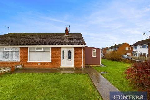 2 bedroom semi-detached bungalow for sale, Scarborough Crescent, Bridlington