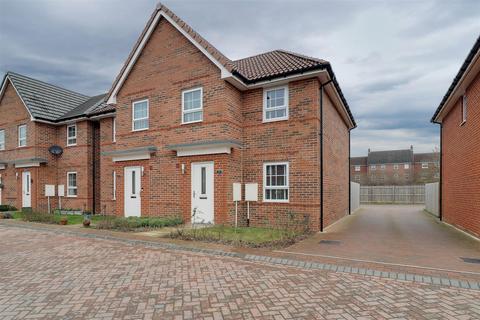 3 bedroom semi-detached house for sale, Spitfire Drive, Brough