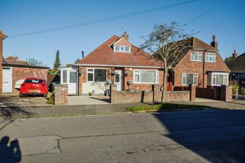 2 bedroom detached bungalow for sale, Saxby Avenue, Skegness PE25