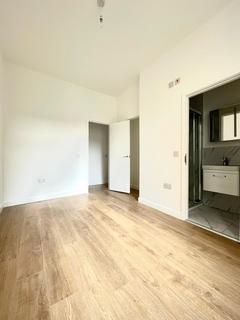 1 bedroom flat to rent, Duckett Road, London N4