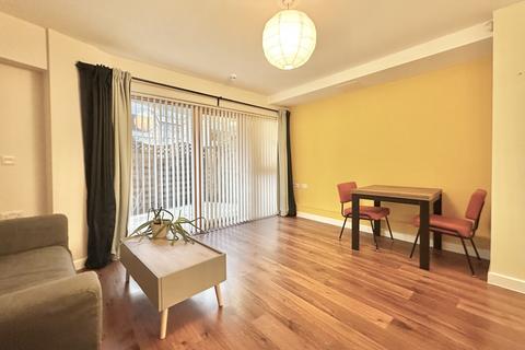 1 bedroom apartment to rent, Avonley Road, SE14