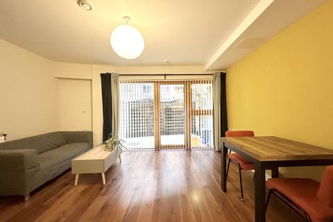 1 bedroom apartment to rent, Avonley Road, SE14