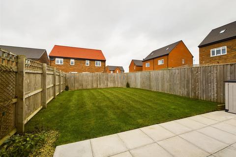 2 Spring Beck Avenue, Norton, Malton, YO17 9FL