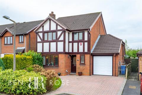 4 bedroom detached house for sale, Cottage Fields, Chorley