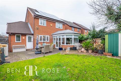 4 bedroom detached house for sale, Cottage Fields, Chorley