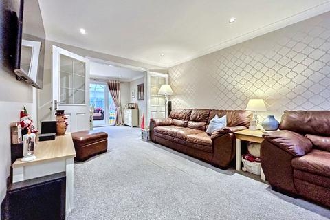 18 Grenaby Way, Murton, Seaham, SR7 9GW