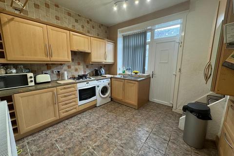 2 bedroom terraced house for sale, Pierce Street, Oldham