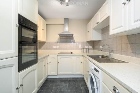 1 bedroom retirement property to rent, The Mount, Guildford GU2