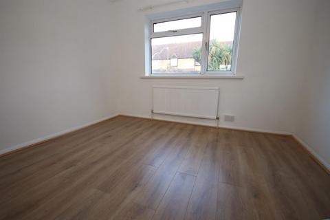 1 bedroom maisonette to rent, Knights Manor Way, Dartford, Kent.