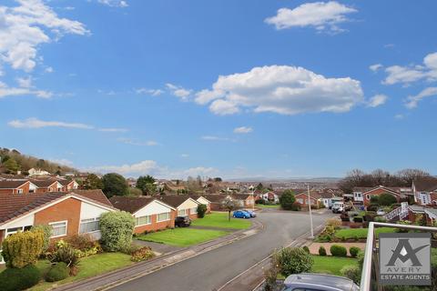 4 bedroom detached house to rent, Penrice Close, BS22