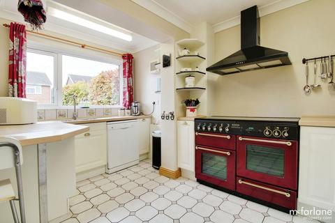 4 bedroom semi-detached house for sale, Cranmore Avenue, Swindon SN3