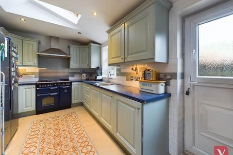271 Beechwood Road, Luton, LU4 9RA