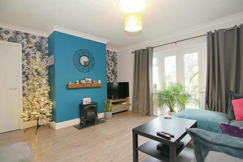 3 bedroom terraced house for sale, Brookfield Gardens, Leeds