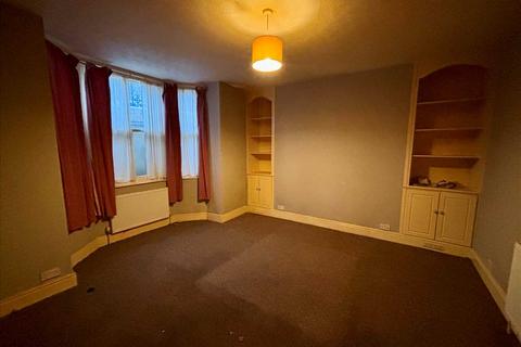 1 bedroom apartment for sale, Valley Bridge Parade, Scarborough