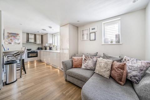 Ray Park Avenue, Maidenhead, SL6