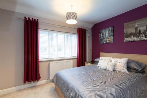 3 bedroom semi-detached house for sale, Hillsview Avenue, Newcastle Upon Tyne