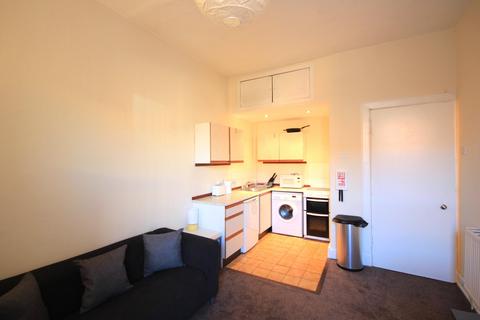 1 bedroom flat to rent, Church Street, Glasgow, G11