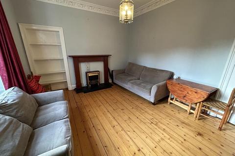 2 bedroom flat to rent, Tarvit Street, Tollcross, Edinburgh, EH3